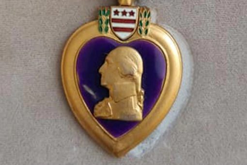 Arizona woman returns 1950s Purple Heart to man’s family after finding it at thrift store