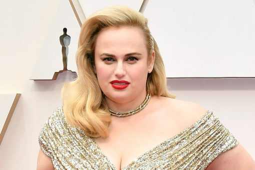 Rebel Wilson living it up at Super Bowl 2021 alongside ‘Pitch Perfect’ co-star