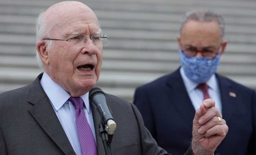 Who is Senate pro tempore Patrick Leahy and why is he presiding over Trump impeachment trial?