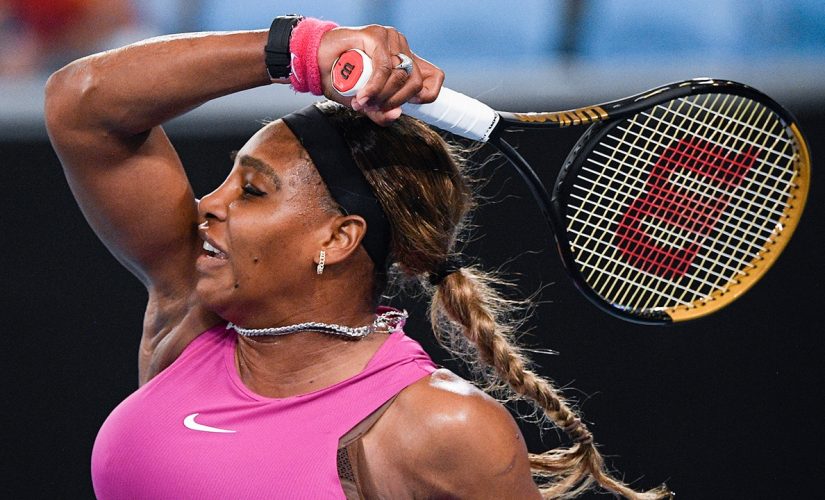 Williams withdraws from semifinals in Australian Open tuneup