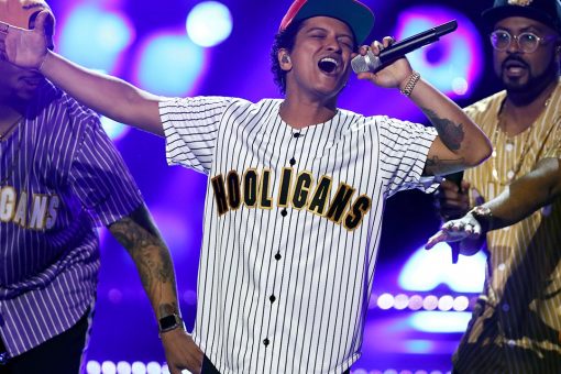 Bruno Mars imposter scammed Texas woman out of $100G