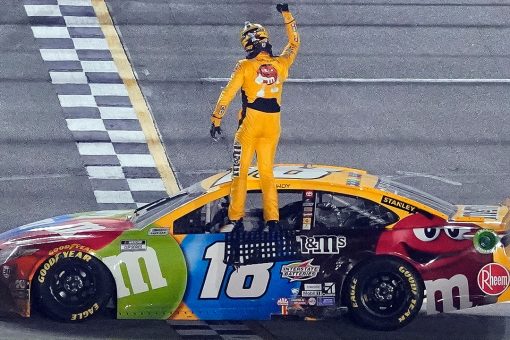 NASCAR: Kyle Busch wins wild Busch Clash