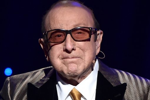 Clive Davis Bell’s palsy diagnosis: What to know about the condition