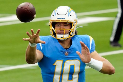Justin Herbert wins AP Offensive Rookie of the Year