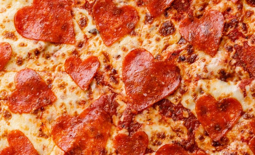 Valentine’s Day deals to savor at restaurants, fast food chains