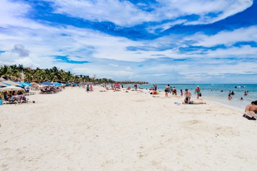 Cancun loosens COVID-19 restrictions ahead of spring break travel