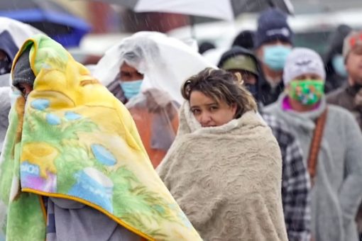 LIVE UPDATES: Texas, other Southern states warm as storm recovery begins