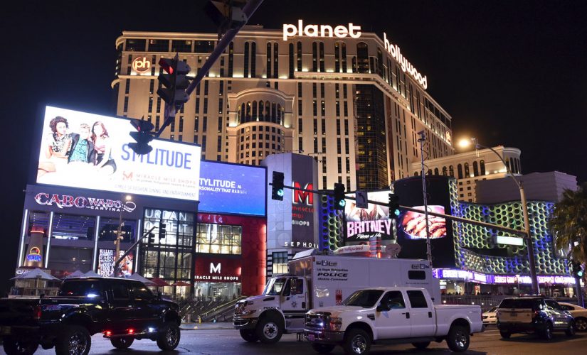 Tourist sues Las Vegas hypnotist, claims he was injured during show at Planet Hollywood Resort