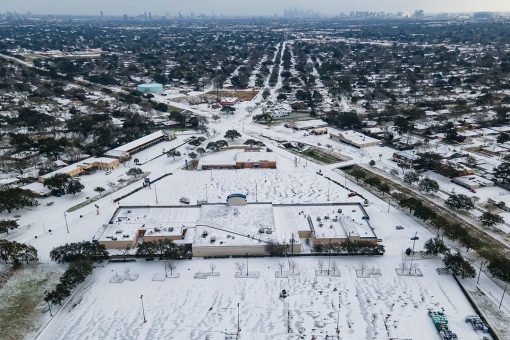 Crippling winter storm hampers COVID-19 vaccinations as FEMA opens new sites