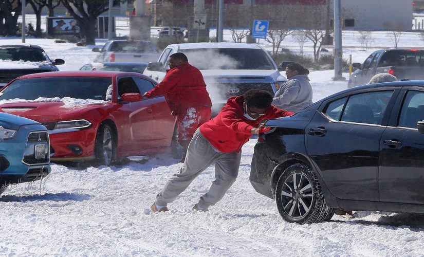 Winter weather death roll rises across US as tornado slams North Carolina