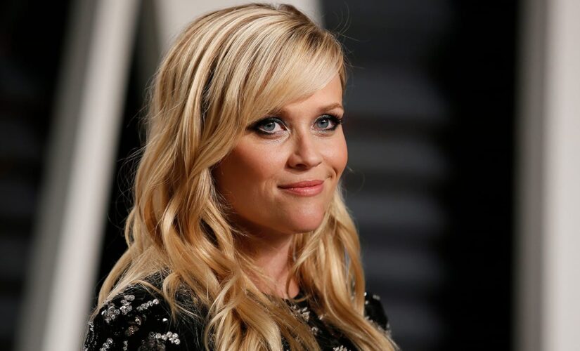 Reese Witherspoon celebrates 10-year anniversary with Jim Toth: ‘Here’s to many more days in the sun!’