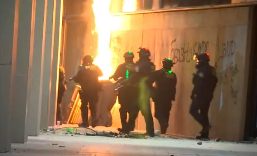 Portland courthouse turns back into fortress after violent Antifa riots spike again