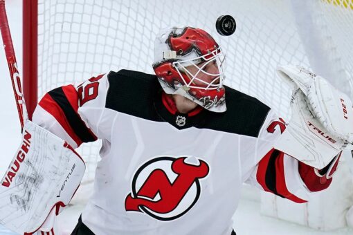 Bruins rally for 5-4 shootout win over Devils