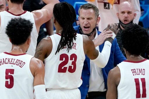 Shackelford, Alabama roll past Maryland and into Sweet 16
