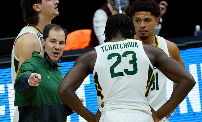 Baylor finds its touch, rolls to 79-55 victory over Hartford