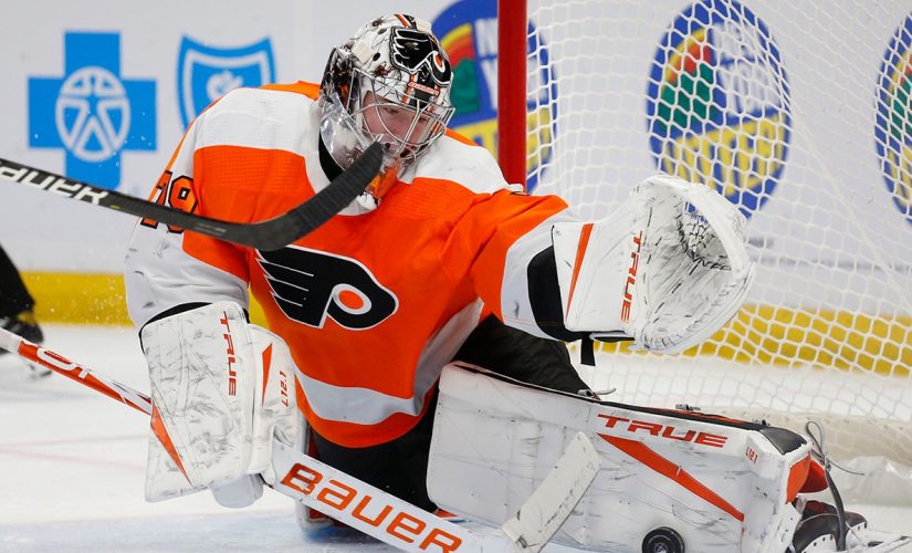 Hart stops 28 shots; Flyers blank Sabres 3-0 again