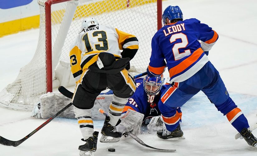 Islanders blank Penguins 2-0 behind rookie Sorokin