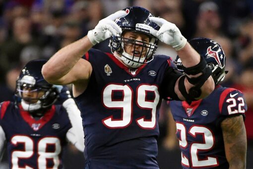 Watt brothers carve outdoor ice bath, share photos of chill experience