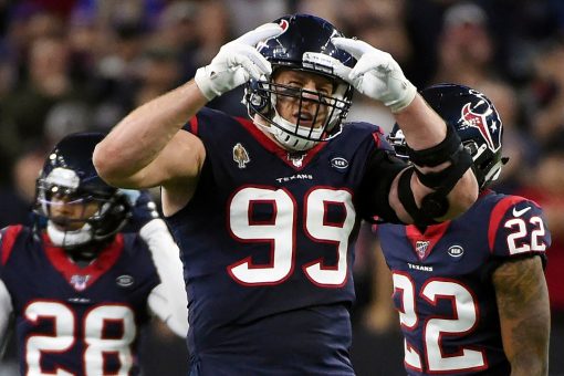 Cardinals all-out recruiting pitch brings Watt to the desert