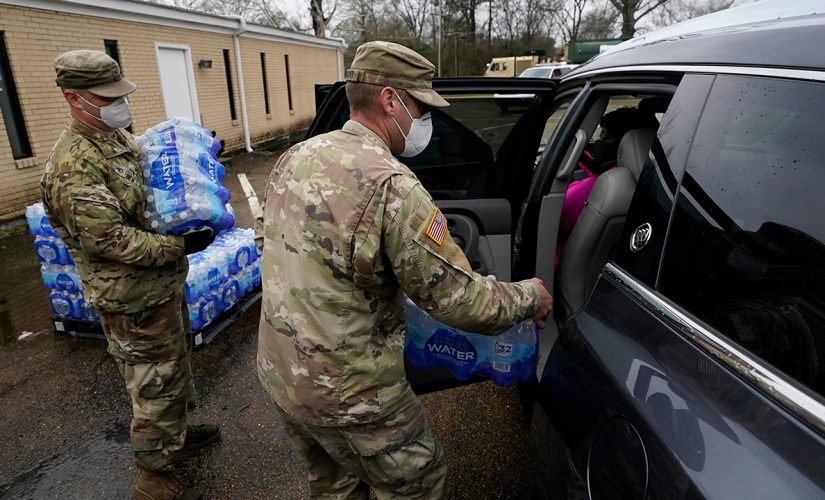 Jackson, Miss., water crisis continues, two weeks after storm