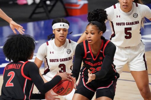 No. 7 Gamecocks win SEC Tourney 67-62 over No. 16 Georgia
