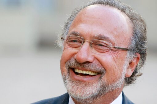 French aviation billionaire, pilot die in helicopter crash