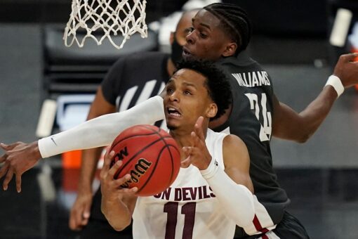 Verge carries Arizona St past Washington St 64-59 in Pac 12