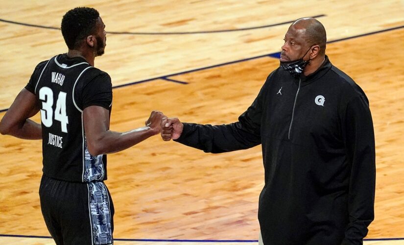 Georgetown upsets Big East top-seeded Villanova 72-71 at MSG