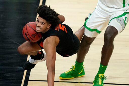 Oregon State knocks off Oregon 75-64 in Pac-12 semifinals