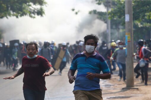 Burma forces continue crackdown on protesters, 4 dead in demonstrations