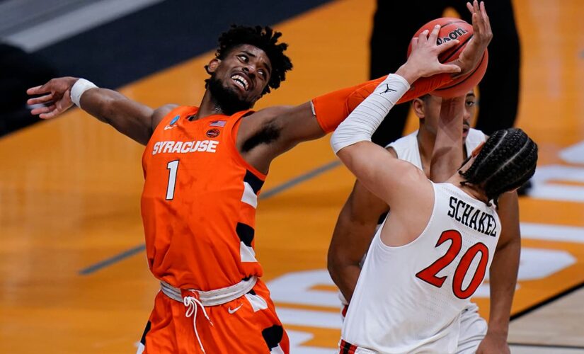 Twilight of the zone? ‘Cuse sticks with it, others move on