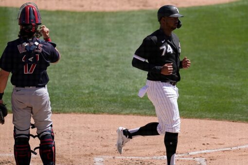 White Sox slugger Jiménez has surgery for torn pectoral
