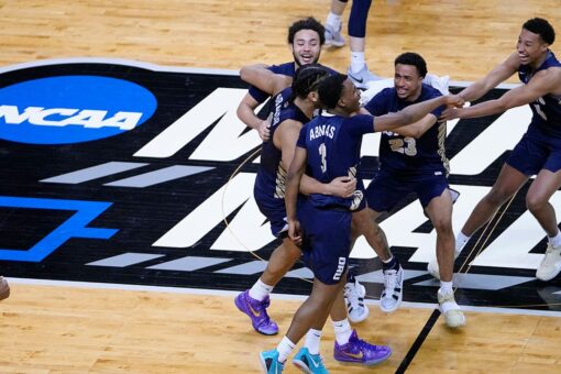 Oral Roberts protected from hype as No. 15 seed in Sweet 16