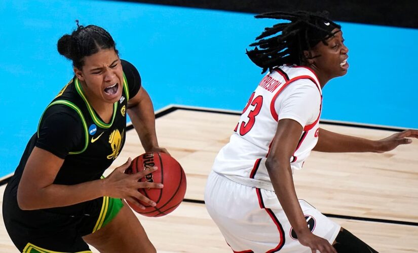 Oregon women top Georgia 57-50, return to Sweet 16 as 6 seed