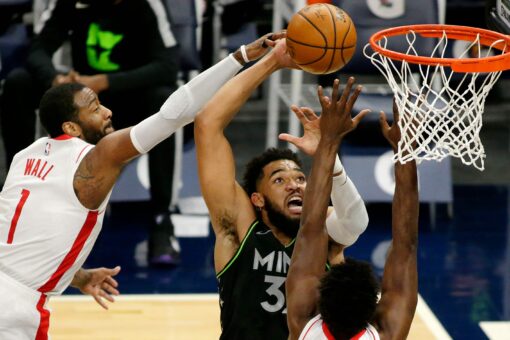 Towns scores 29 as TWolves come back to beat Rockets 107-101