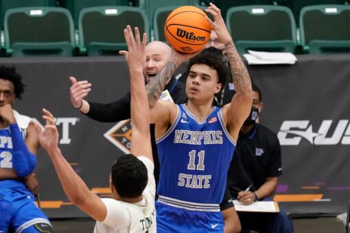Nolley 27 points, Memphis 14 3s over Colorado St in NIT semi
