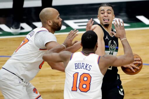 Burks, Barrett help Knicks stave off short-handed Bucks