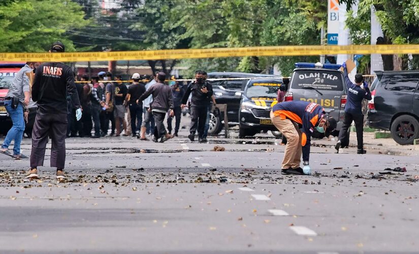 Suicide bomb hits Palm Sunday Mass in Indonesia, 14 wounded