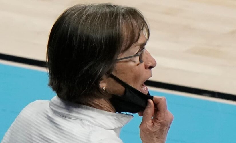 Top-seeded Stanford, No. 2 Louisville meet in 2018 rematch