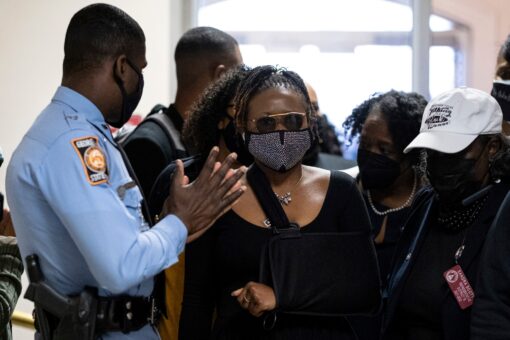 Rep. Park Cannon returns to Georgia state Capitol following arrest