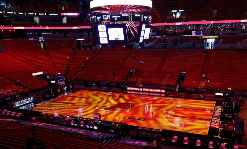 Heat to open sections for fans with full coronavirus vaccine starting April 1