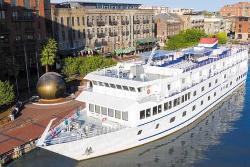 American Cruise Lines requires COVID-19 vaccine for cruises through April 10