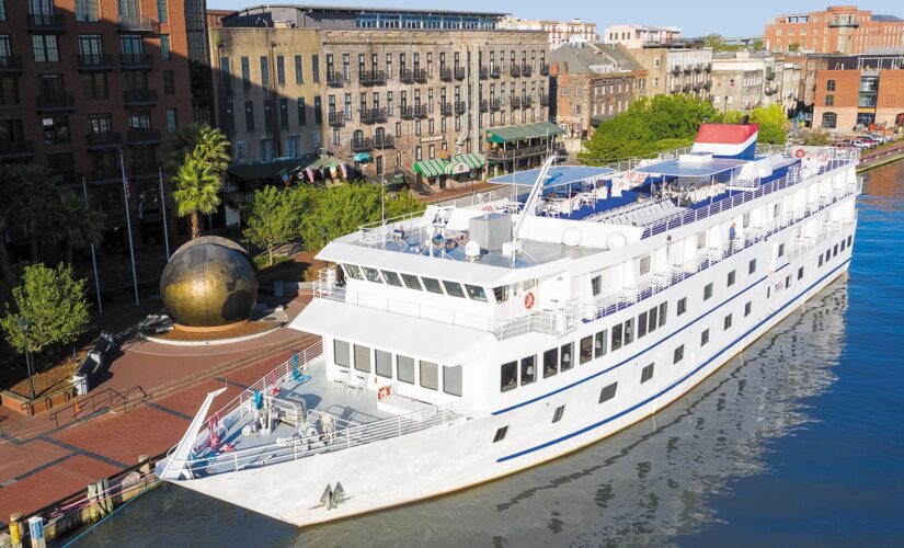 American Cruise Lines requires COVID-19 vaccine for cruises through April 10