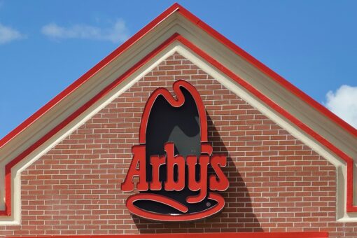 Illinois Arby’s restaurant linked to nearly 100 norovirus cases