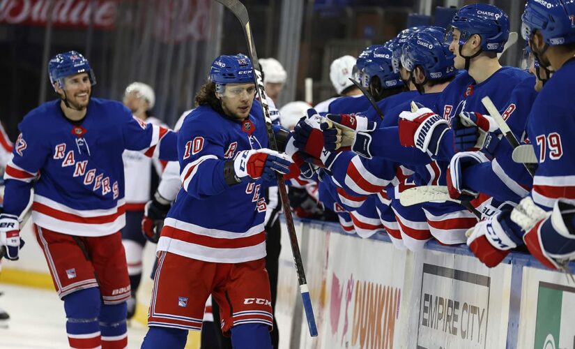 Panarin has goal, 2 assists as Rangers handle Caps 5-2