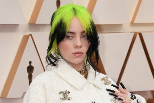 Billie Eilish debuts new blonde hair