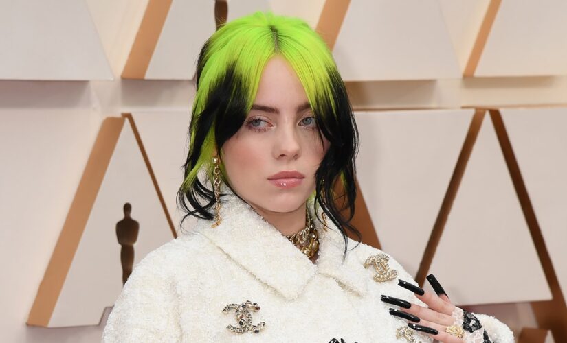 Billie Eilish debuts new blonde hair