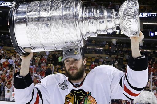 Blackhawks’ Seabrook calls it a career because of injury