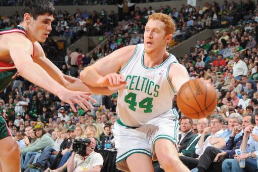 Ex-NBA forward Brian Scalabrine absolutely owns high school player after getting called out in viral TikTok