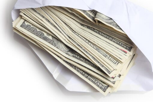 Goodwill donor in Texas accidentally leaves $5,000 in jacket, gets it back weeks later